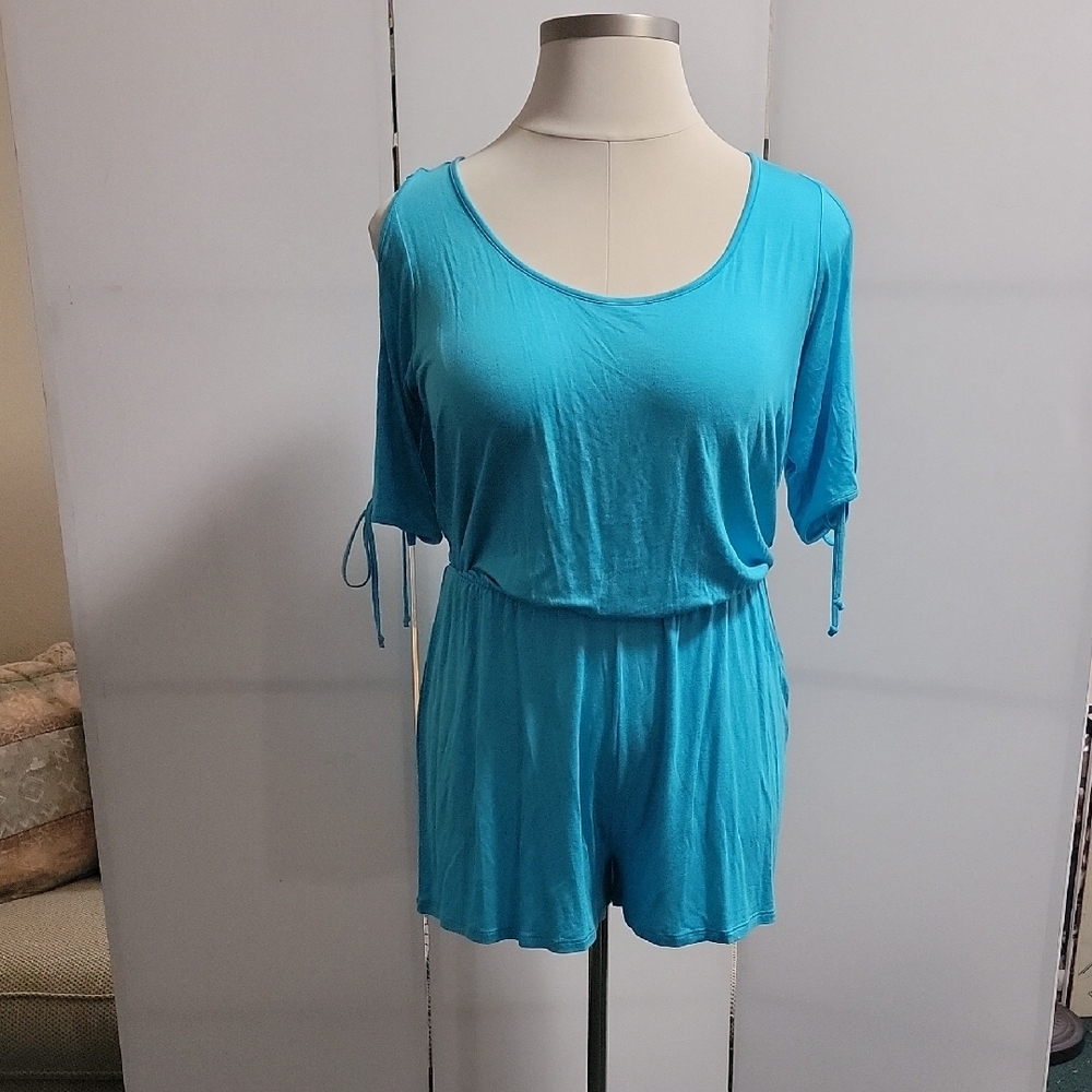 Chic Blue Romper with Tie Sleeves